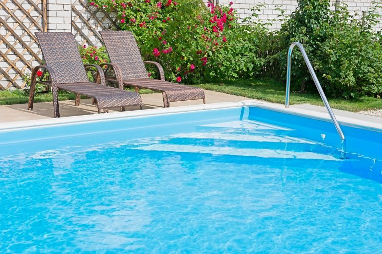 Why swimming pools should be cleaned regularly?