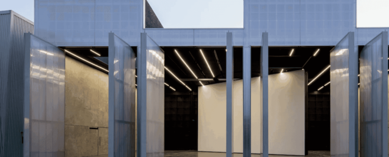 Smart Venue Booking Tips For THE Busy Organizer